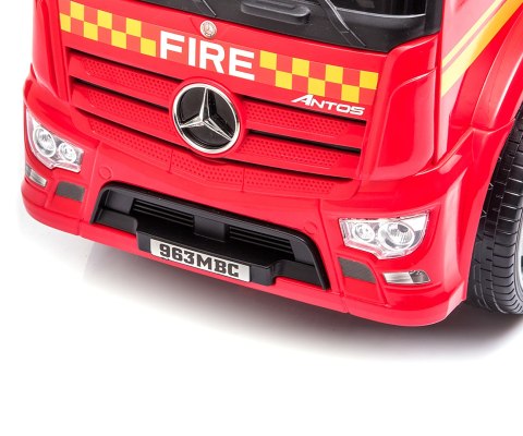 Pojazd MERCEDES ANTOS - FIRE TRUCK Milly Mally